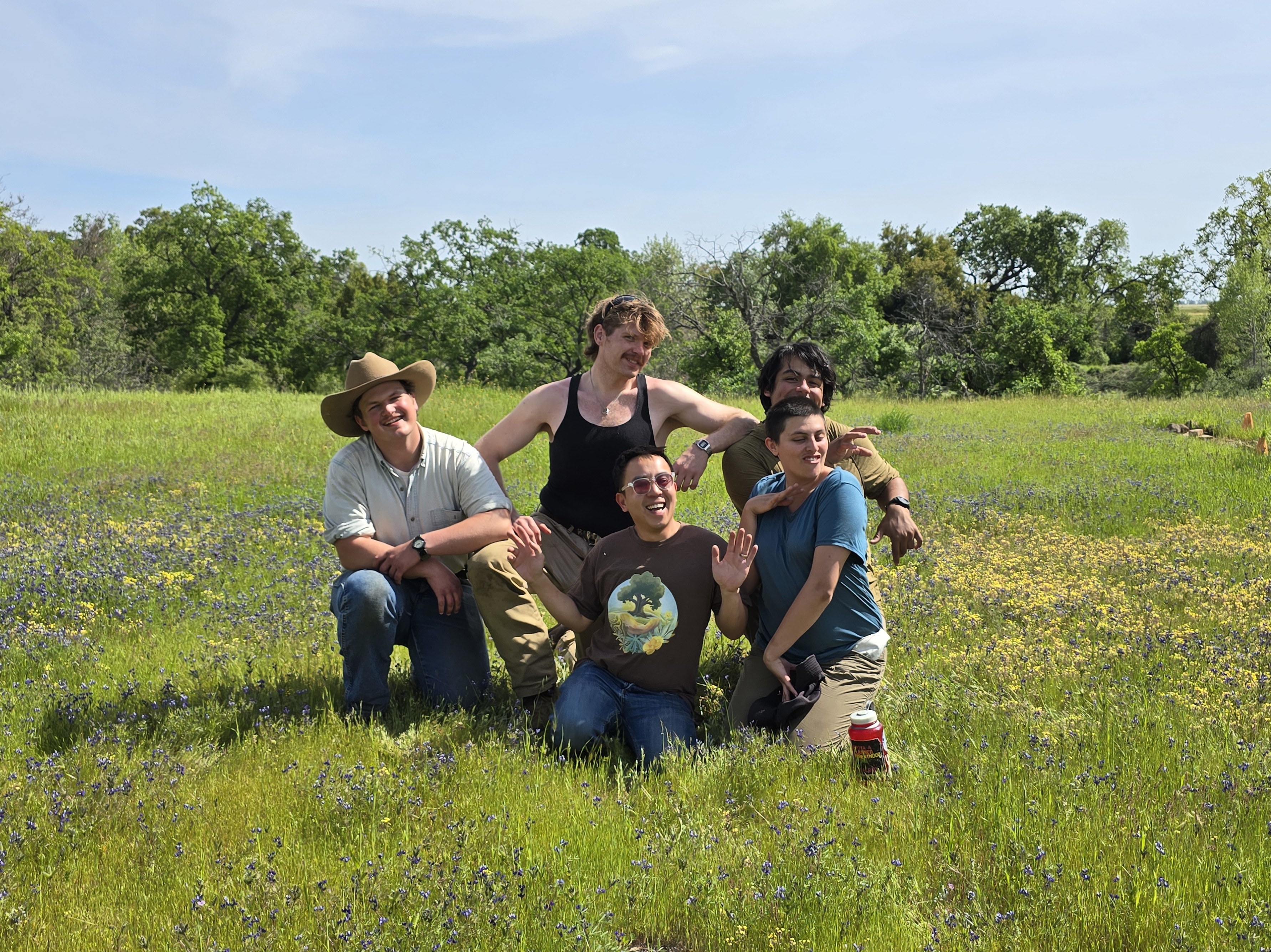 Lab after field work at Dye Creek 2025